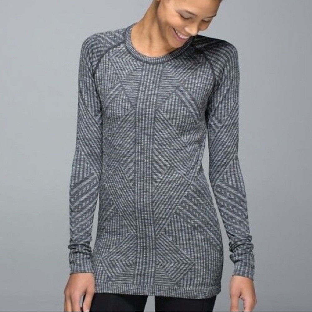 Lululemon Rest Less Pullover Heathered Black Geometric Design Long Sleeve Size 8